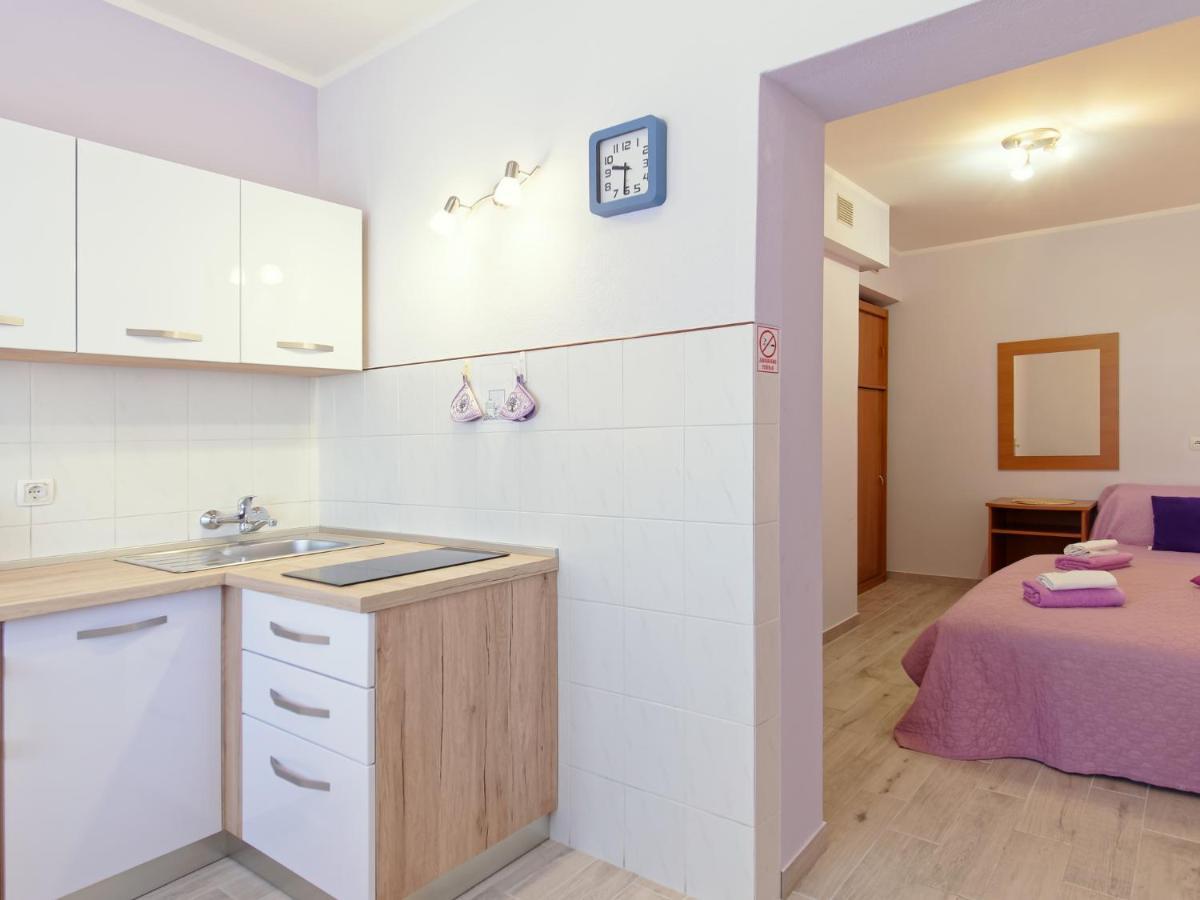Apartments Marta By Rent Istria Novigrad Istria Exterior foto